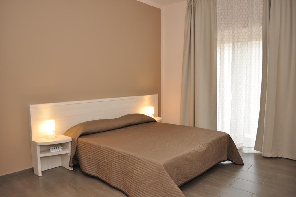 Ibasilischi Hotel Irsina Bagian luar foto