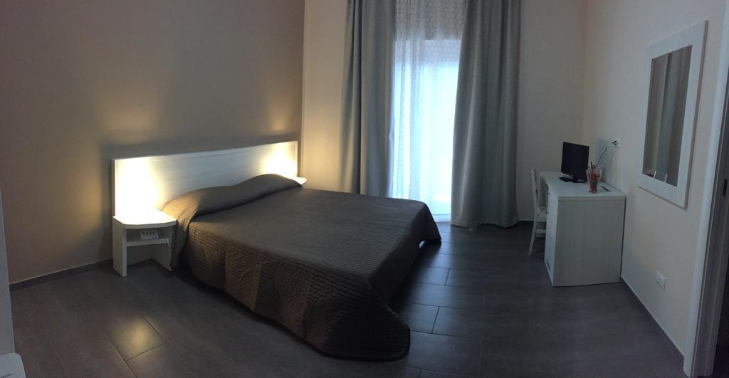 Ibasilischi Hotel Irsina Bagian luar foto